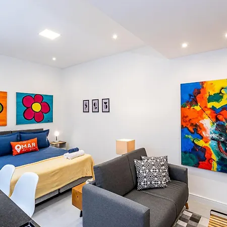 Studio Reformado A 500M Da Praia | Hc 827/307-3